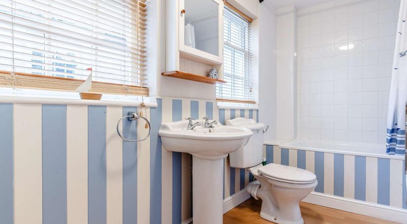 Photo of 2 Bed in Polruan