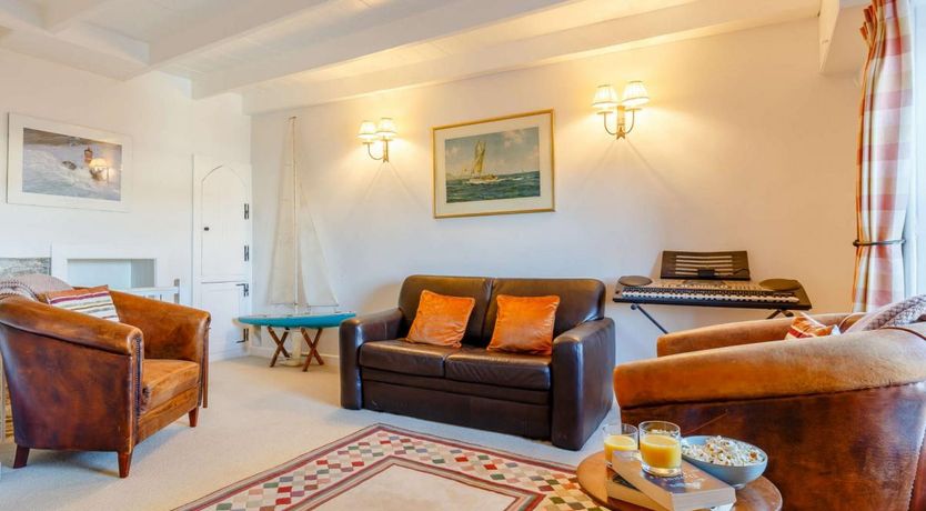 Photo of 2 Bed in Polruan