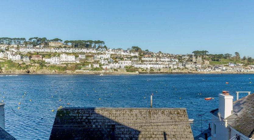 Photo of 2 Bed in Polruan