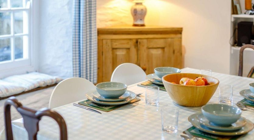 Photo of 2 Bed in Polruan