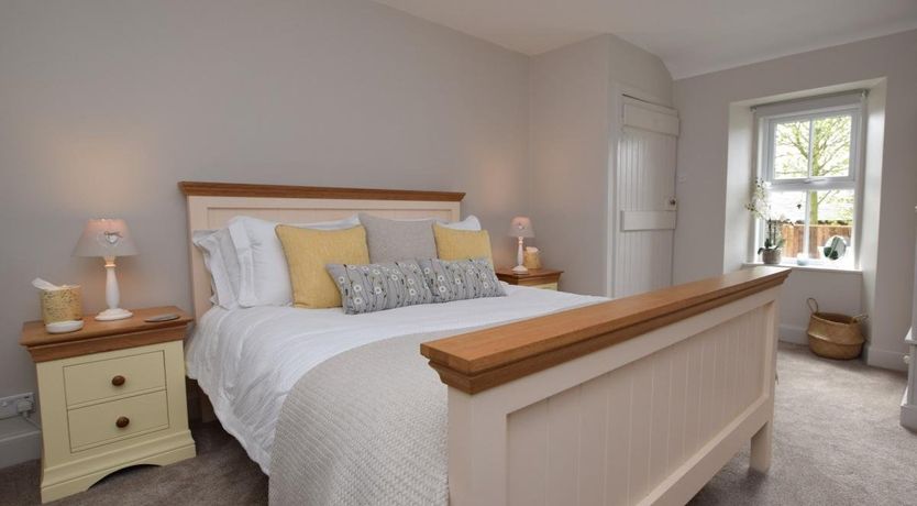 Photo of 1 Bed in West Linton