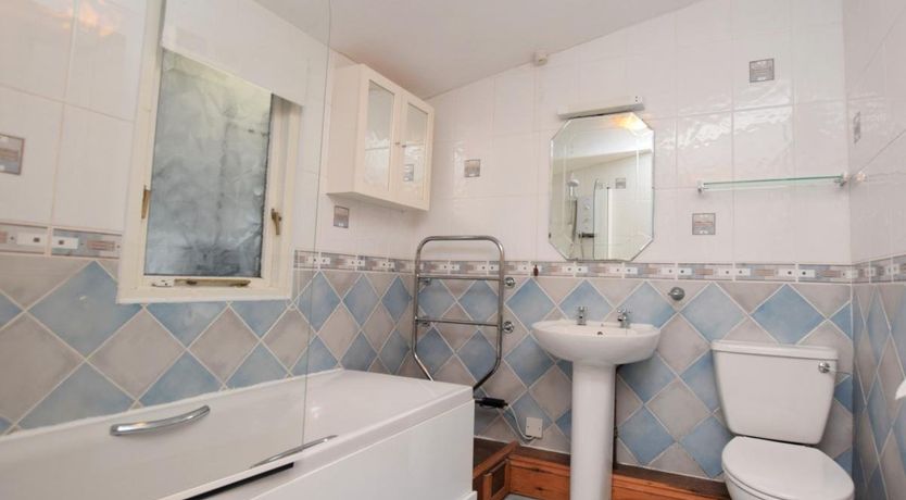 Photo of 3 Bed in Polruan