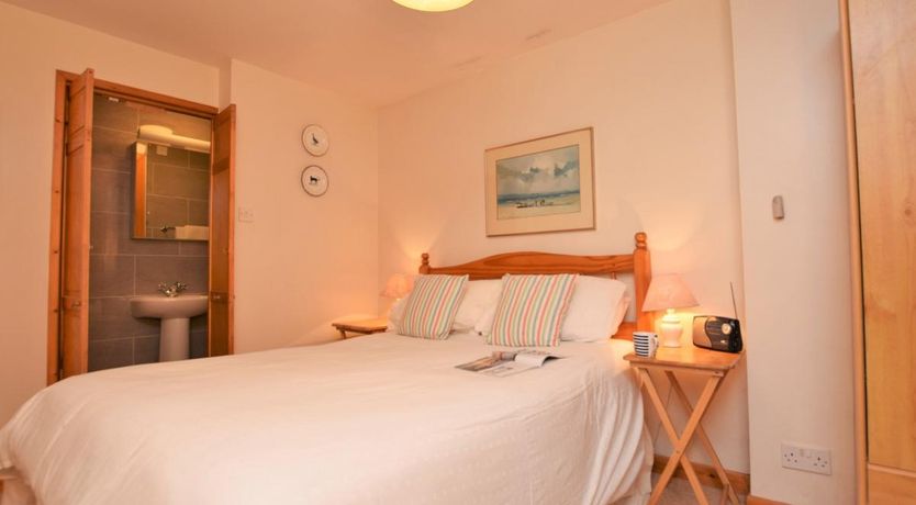 Photo of 3 Bed in Polruan