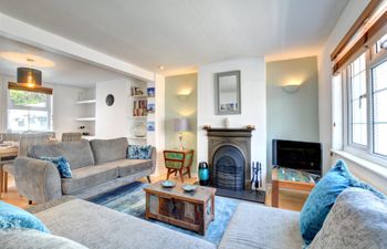 Cheltenham Cottage Holiday Cottage