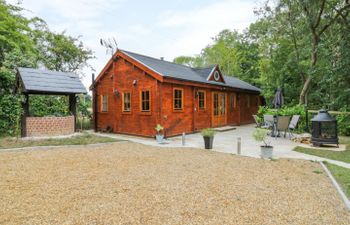 Acorn Lodge Holiday Cottage