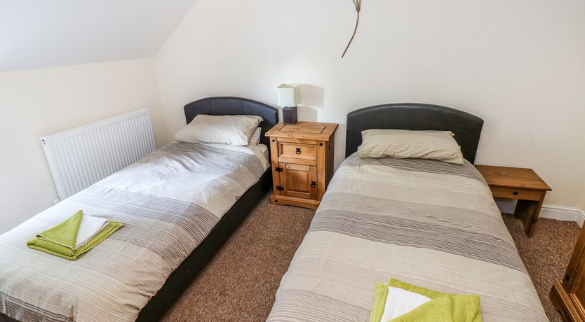 Photo of Llygad-yr-Haul