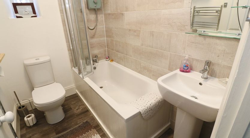 Photo of Alma House 2