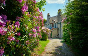 West Lodge Holiday Cottage