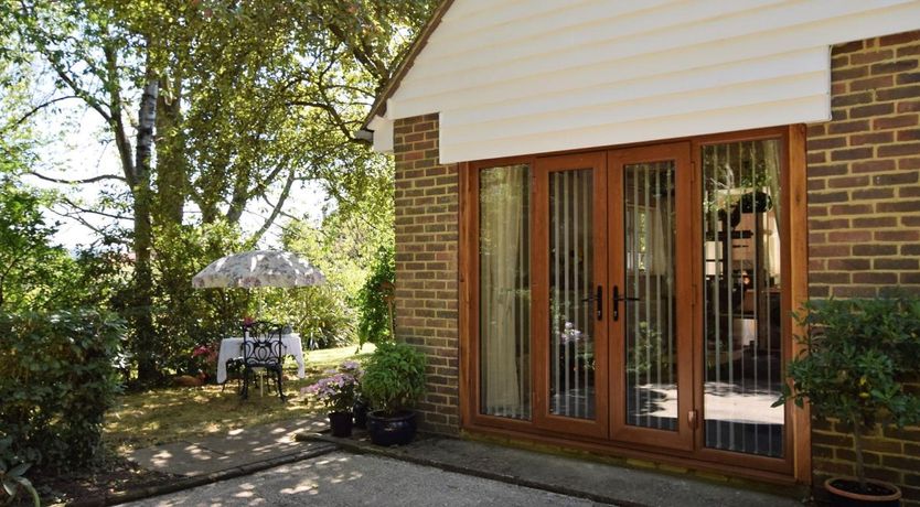 Photo of 1 Bed in Etchingham