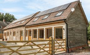 Photo of The Cow Byre, Heath Farm