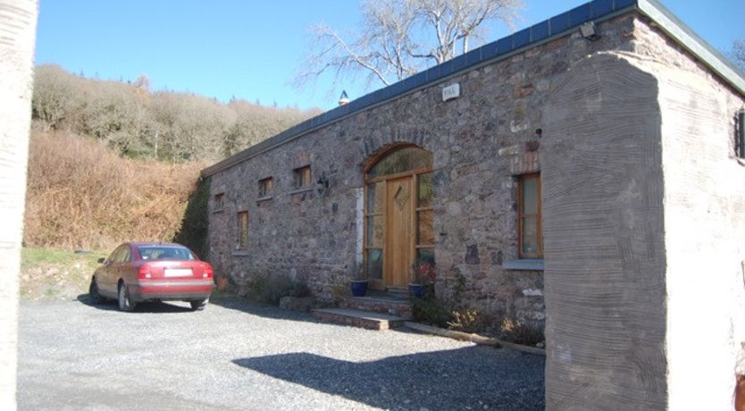 Photo of Country Castle.  