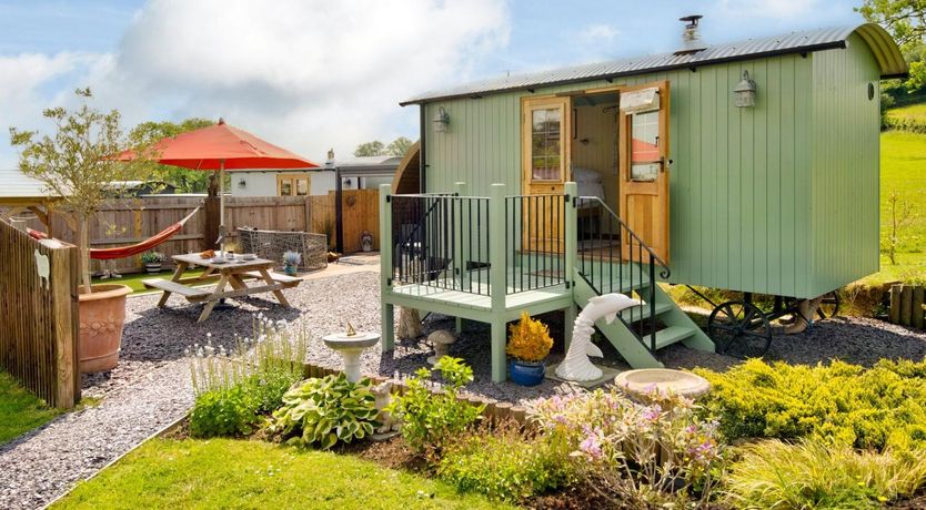 Photo of 1 Bed in Abergavenny