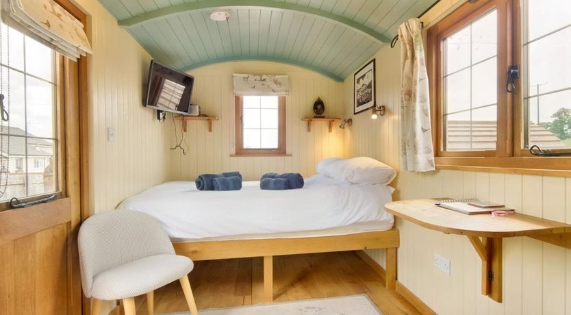 Photo of 1 Bed in Abergavenny