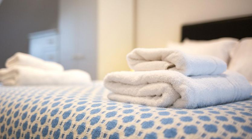 Photo of 3 Bed in Pentre-Cwrt