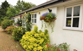 Photo of 2 Bed in Saltash