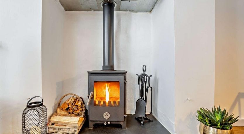 Photo of 3 Bed in Nefyn