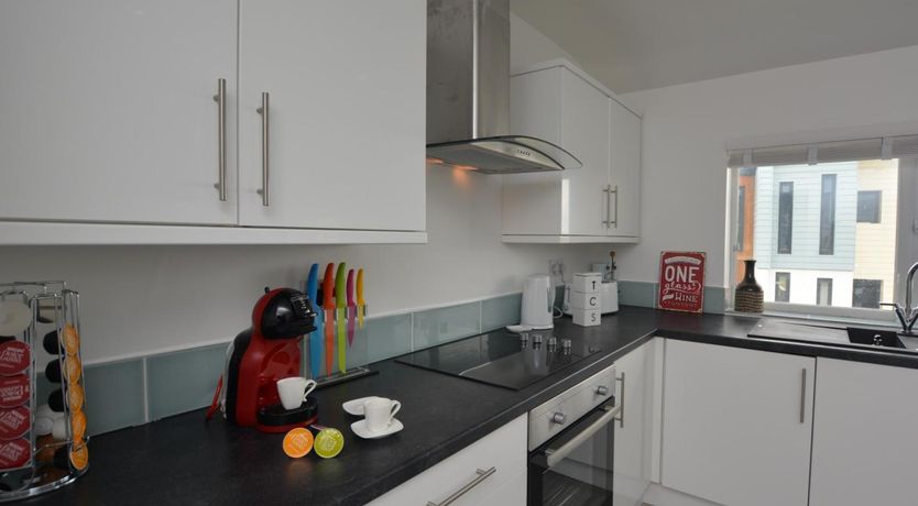 Photo of 3 Bed in Ferryside