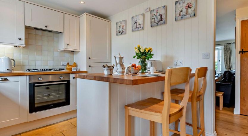 Photo of 2 Bed in Bourton-on-the-Water