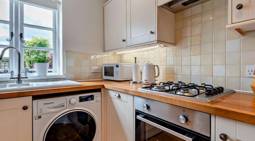 Photo of 2 Bed in Bourton-on-the-Water