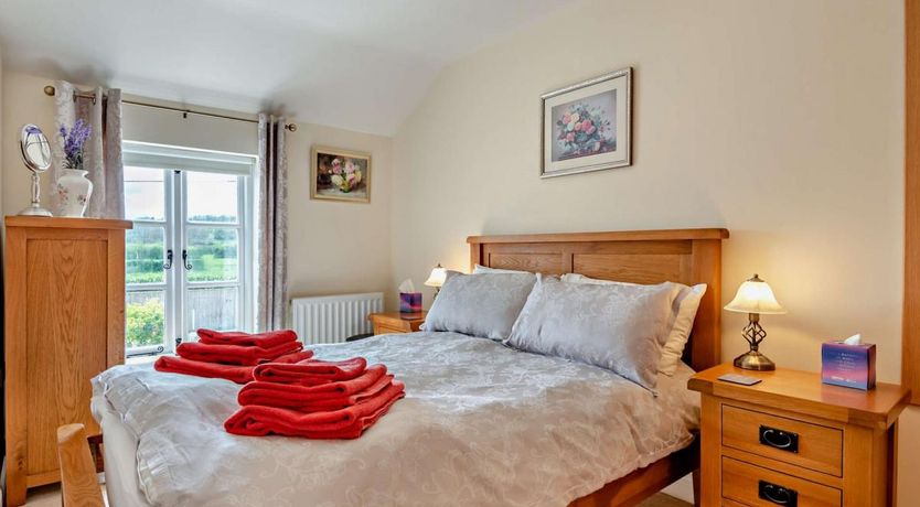 Photo of 2 Bed in Bourton-on-the-Water