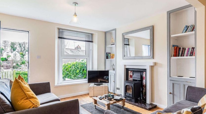 Photo of 3 Bed in Brixham