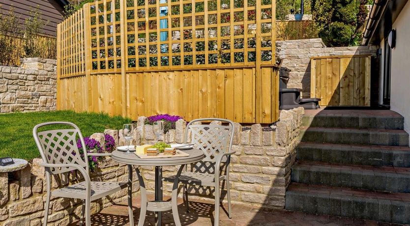 Photo of 1 Bed in Osmington