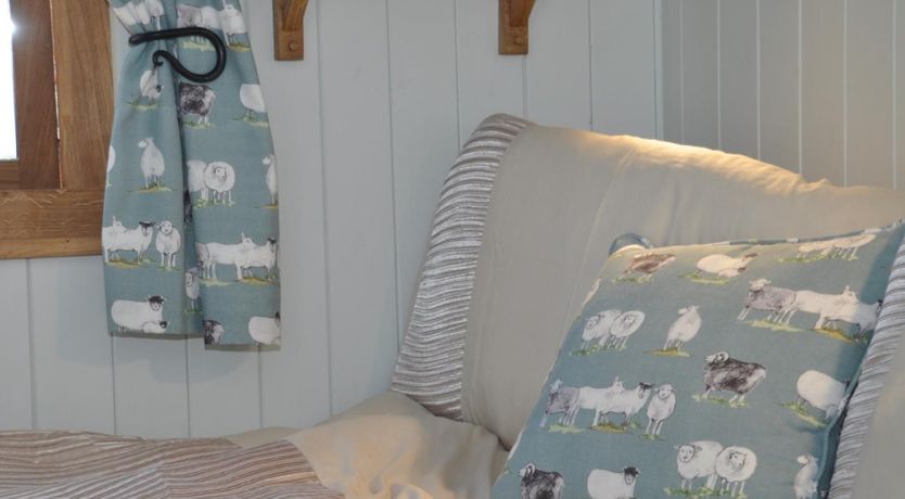 Photo of 1 Bed in Abergavenny