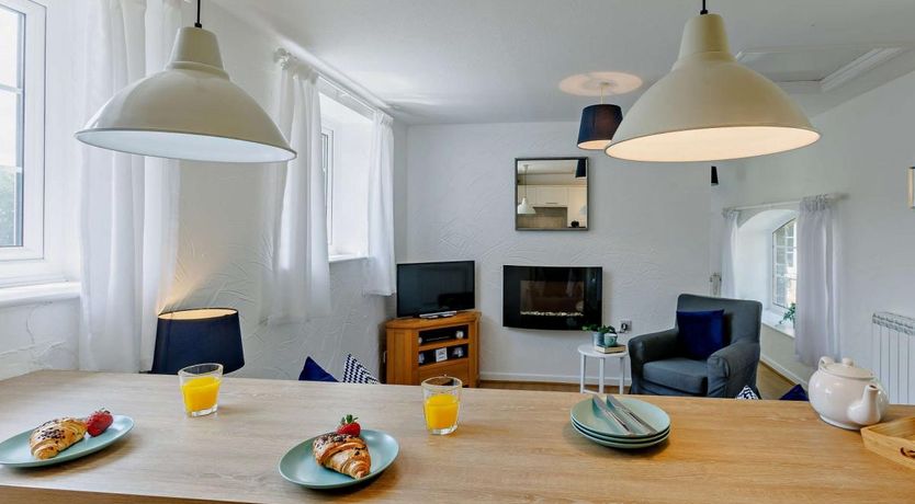 Photo of 2 Bed in Westward Ho