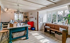 Photo of 3 Bed in Bude