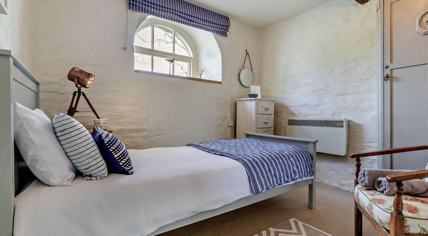 Photo of 3 Bed in Bude