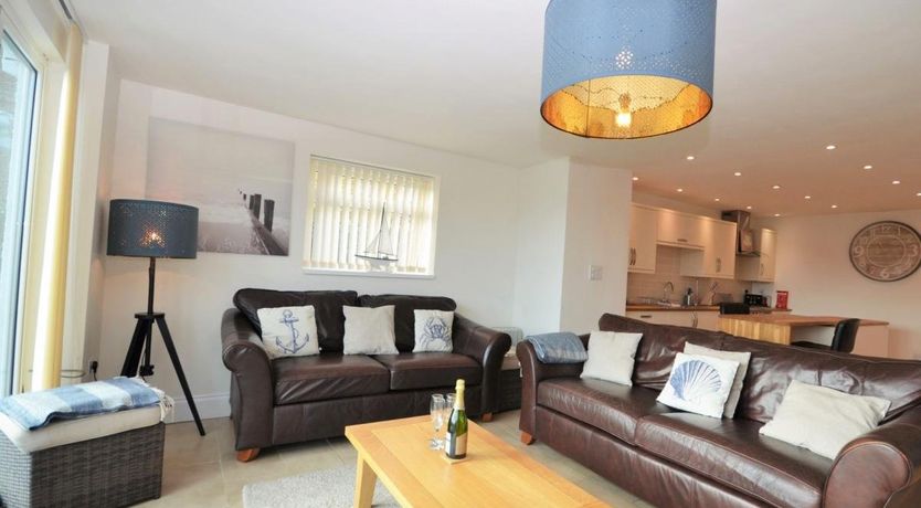 Photo of 3 Bed in Brixham