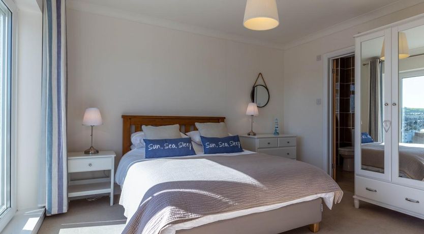 Photo of 3 Bed in Brixham