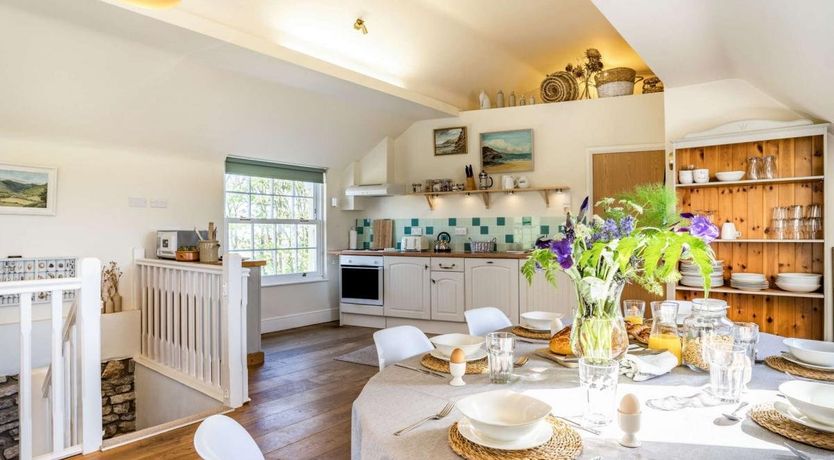 Photo of 3 Bed in Southerndown