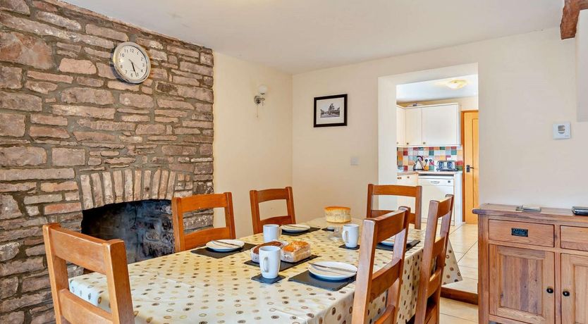 Photo of 2 Bed in Crickhowell