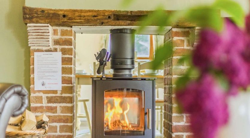 Photo of 3 Bed in Clifton-on-Teme