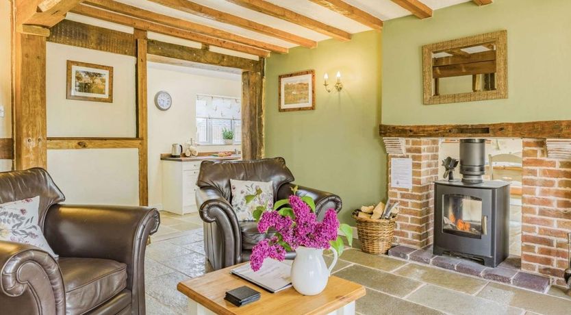 Photo of 3 Bed in Clifton-on-Teme