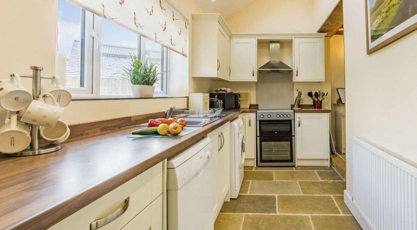 Photo of 3 Bed in Clifton-on-Teme