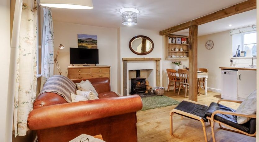 Photo of 2 Bed in Llandefalle