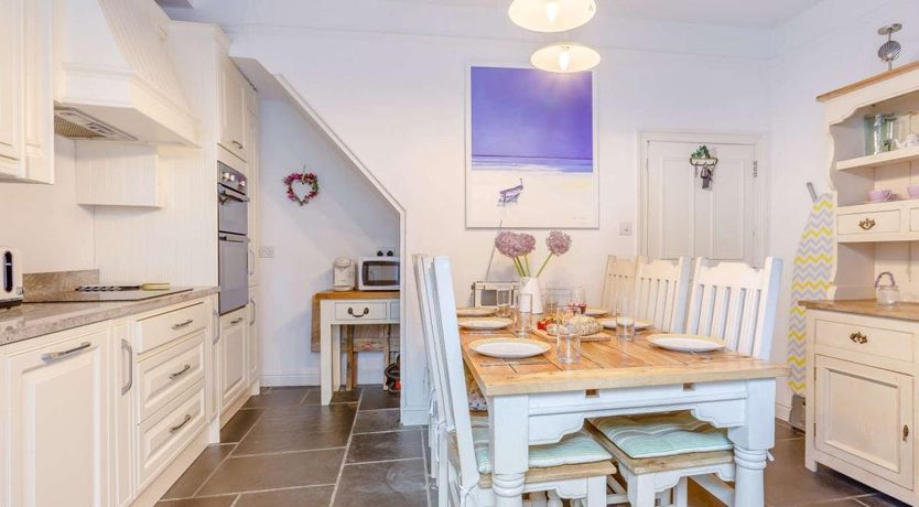 Photo of 3 Bed in Appledore