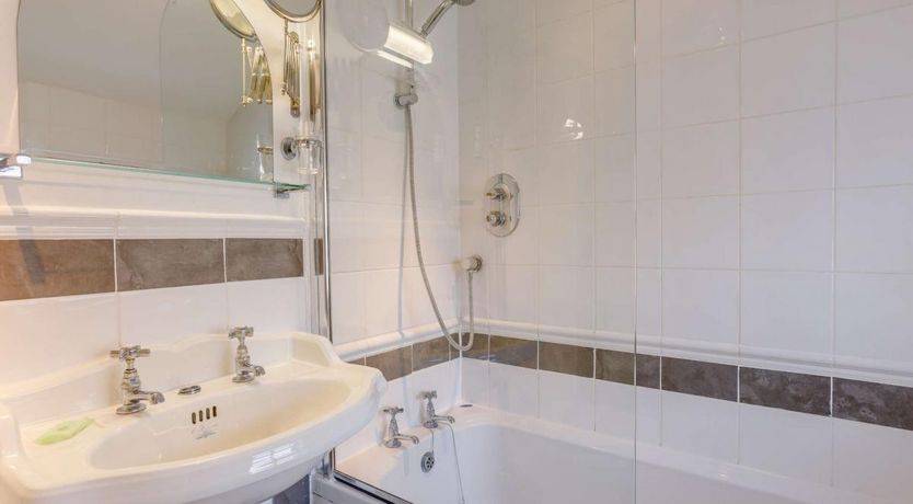 Photo of 3 Bed in Appledore