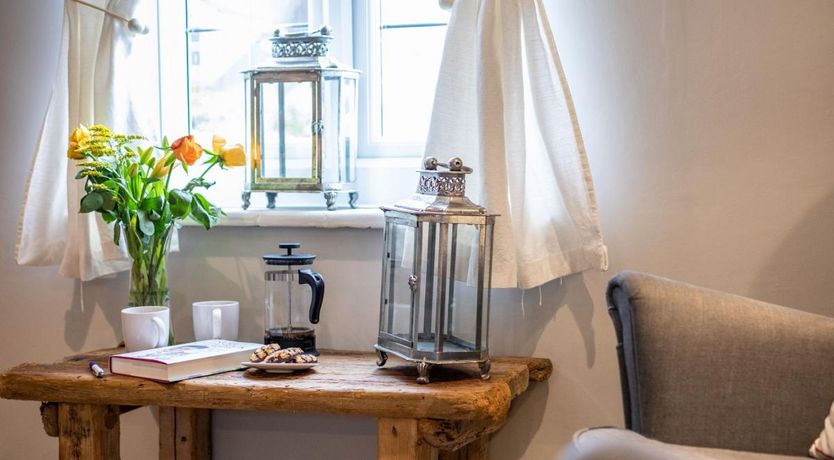 Photo of 2 Bed in Sway