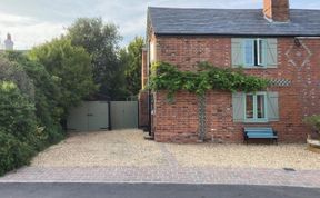 Photo of 2 Bed in Sway