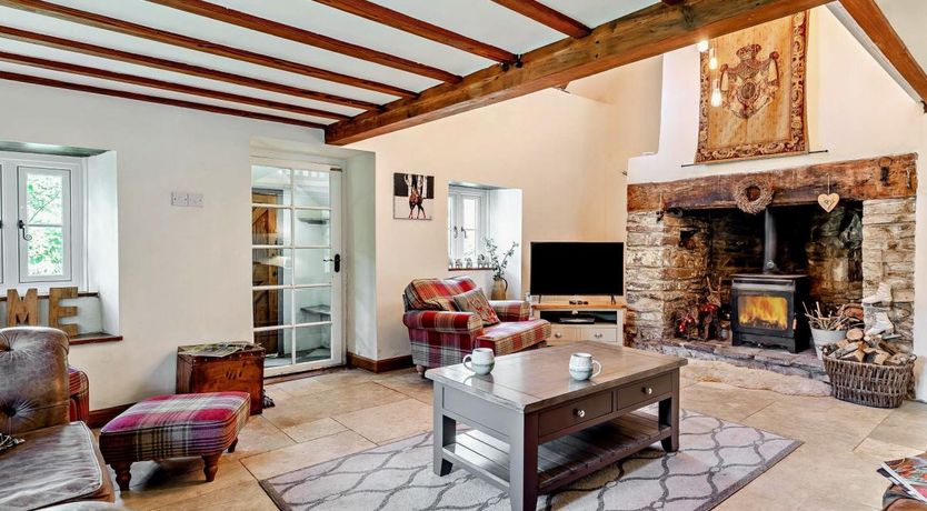 Photo of 3 Bed in Llangynidr