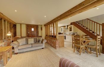 Sewell Barn, Sutton Holiday Cottage