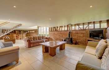 Vale Farm Barns, Sutton Holiday Cottage