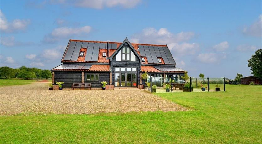 Photo of Captains Wood Barn