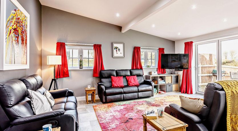 Photo of 4 Bed in Wedmore
