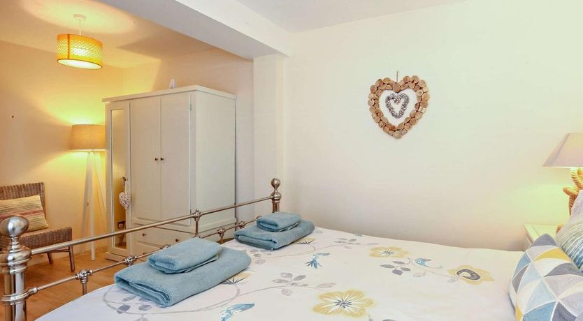 Photo of 2 Bed in Pevensey Bay