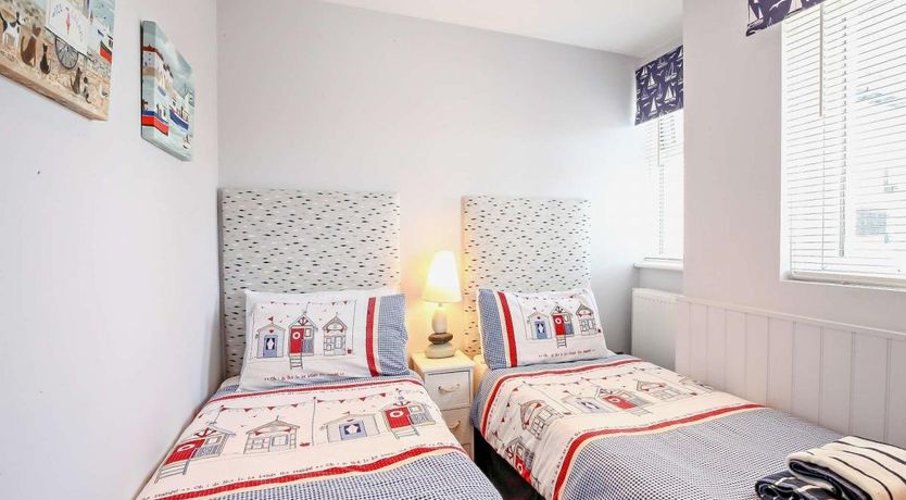 Photo of 2 Bed in Pevensey Bay