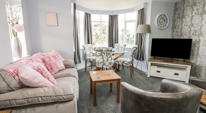 Photo of Manor Heath Apartment 4